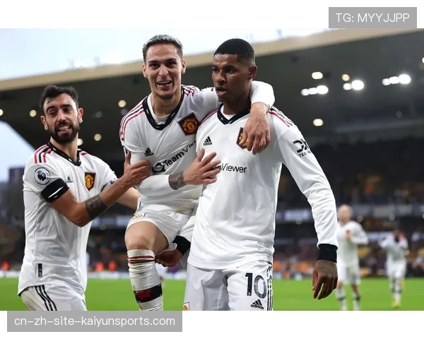 足总杯首轮分析:英甲球队轻松晋级,职业与业余差距显著